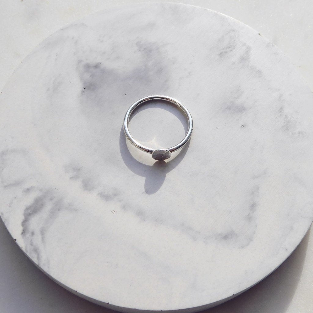 Mini Full Moon Ring