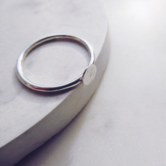 Mini Full Moon Ring